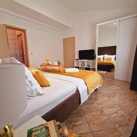 Luxury With A Swimming Pool Plano, - 18490 Villa Trogir